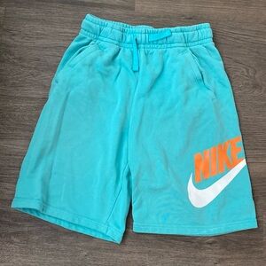 Boys NIKE sweat shorts size XL